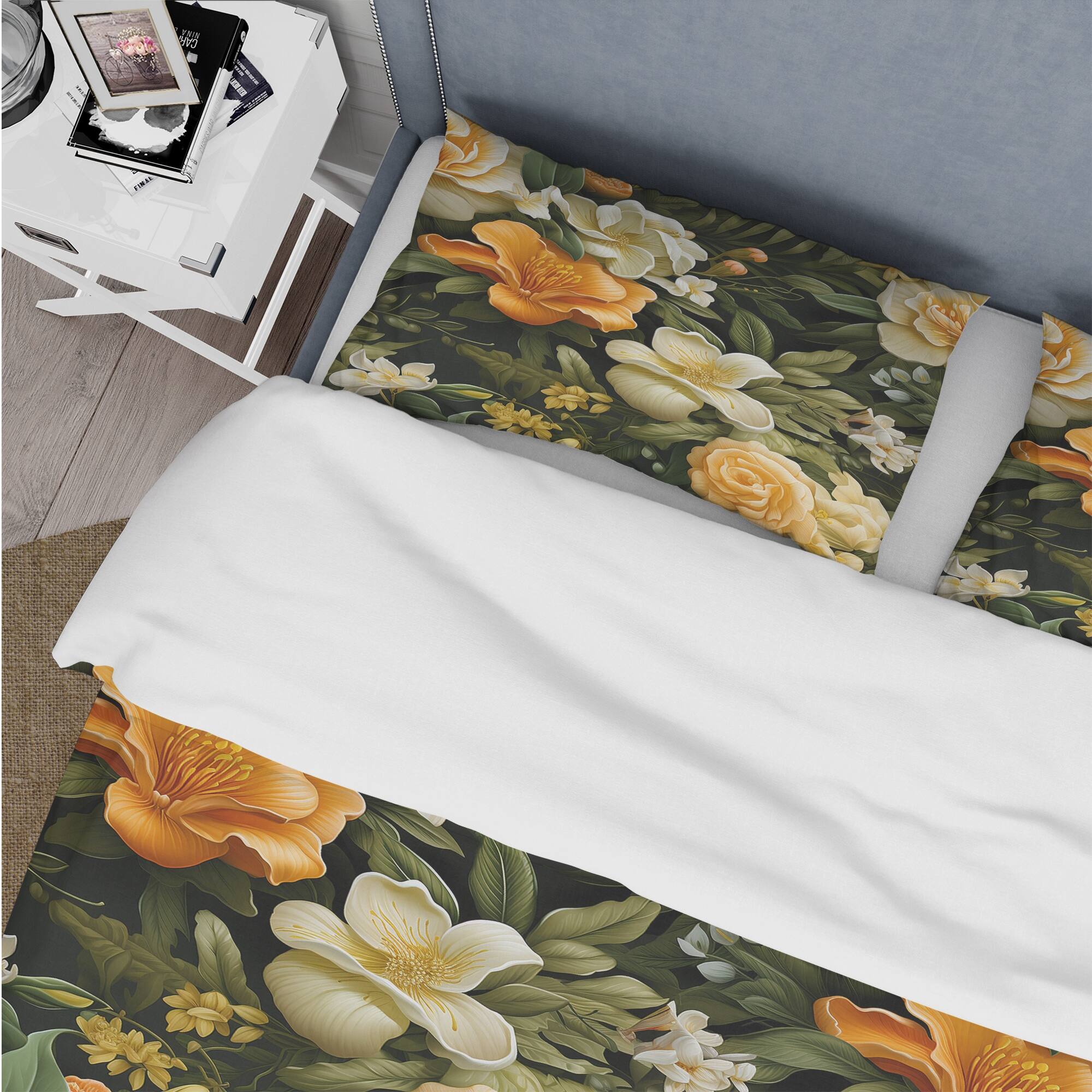 Designart "Mango Bloom Tropical Pattern" Yellow Floral Bed Cover Set